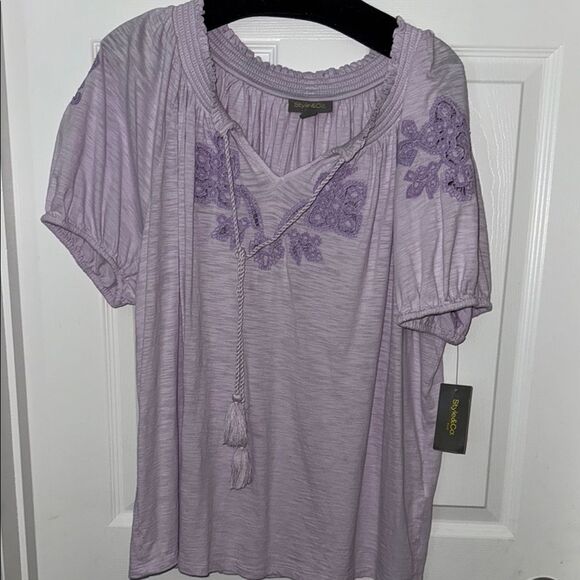 Style and co. Women's Lavender Embroidered Top 1x NWT - Picture 4 of 9